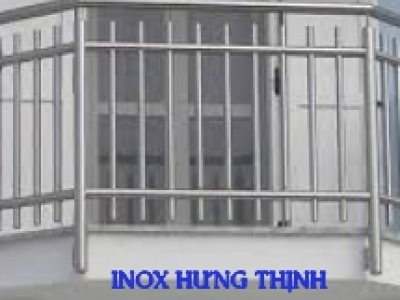 Liên hệ nhận báo giá lan can cầu thang inox quận 7