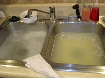 Những dấu hiệu cho thấy bạn cần phải thông tắc bồn rửa bát