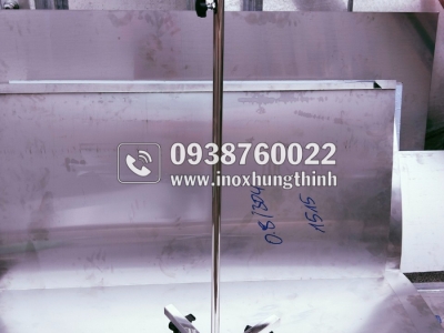 Cách đơn giản vệ sinh dụng cụ thiết bị y tế bằng inox