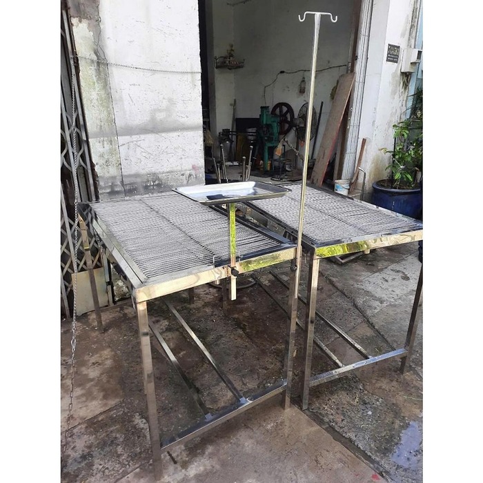 bàn khám thú y inox
