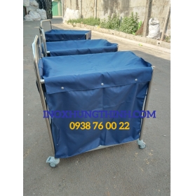 Xe thu gom đồ dơi y tế